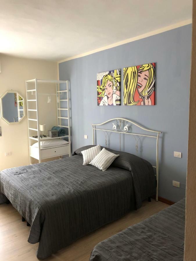 Irides Rooms A Un Passo Dai Parchi Divertimento Lazise Zewnętrze zdjęcie